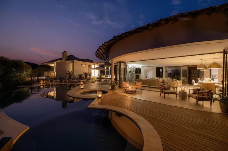 Jumeirah Thanda Safari