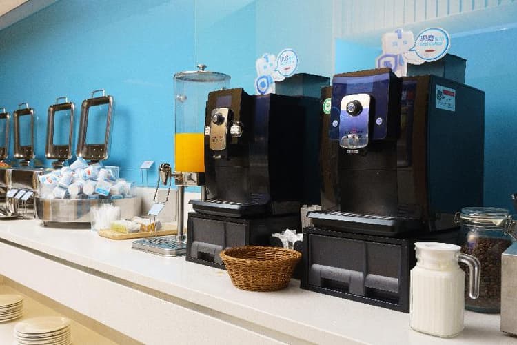 Holiday Inn Express Dalian City Center