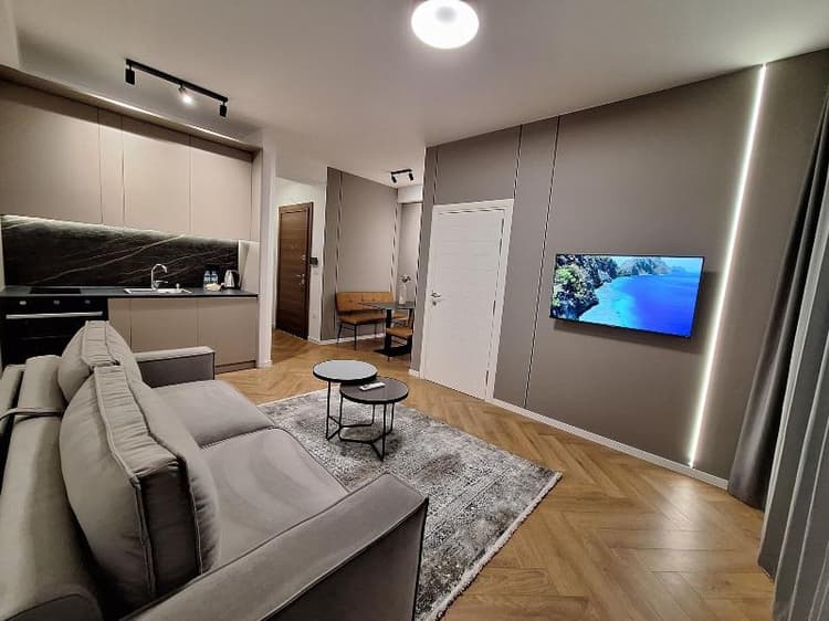 Executive Suites By Modern Living