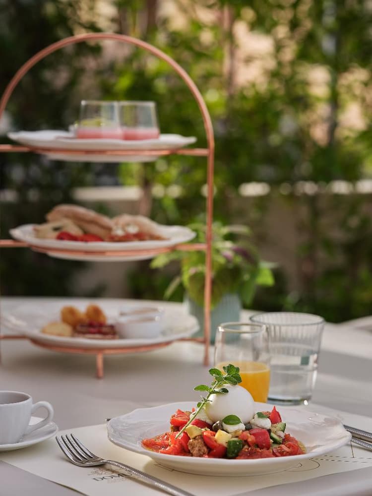 Domus Blanc Boutique Hotel