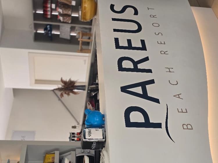 Pareus Beach Resort