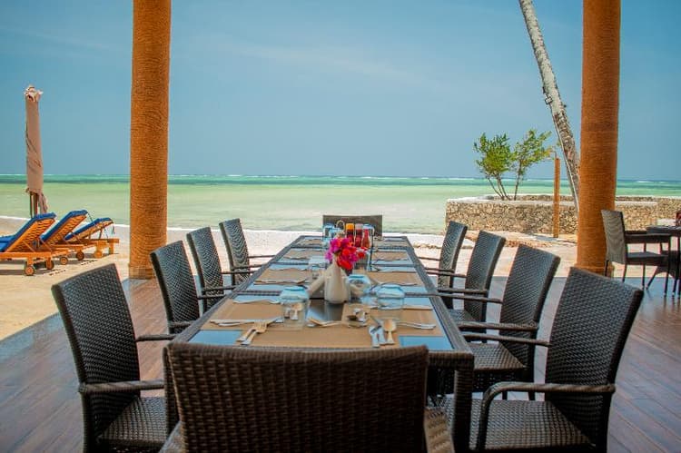 Royal Mandarin Hotel & Resort