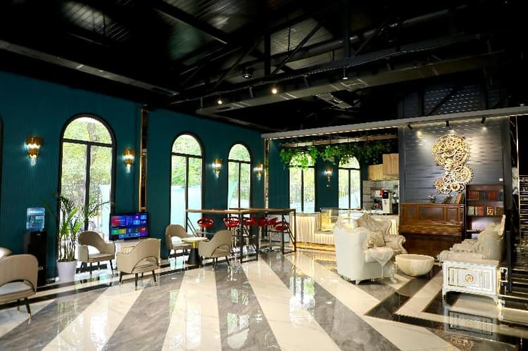 Lakeside Hotel By Eden Group