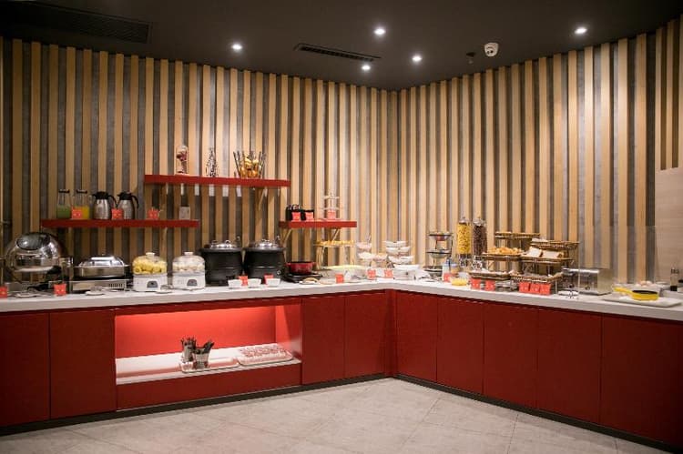 Ibis Hotel (Dujiangyan Branch)