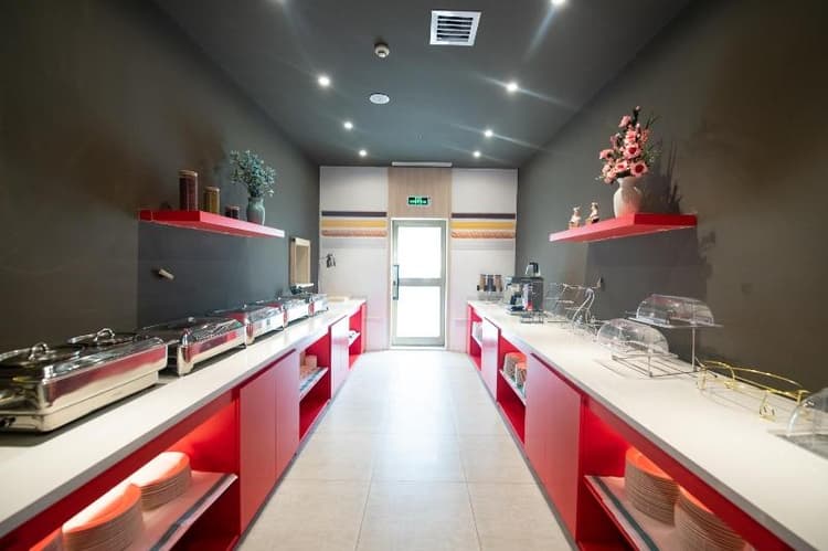 Ibis Urumqi Youhao Mingyuan Hotel