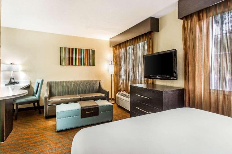 MainStay Suites Greenville Airport