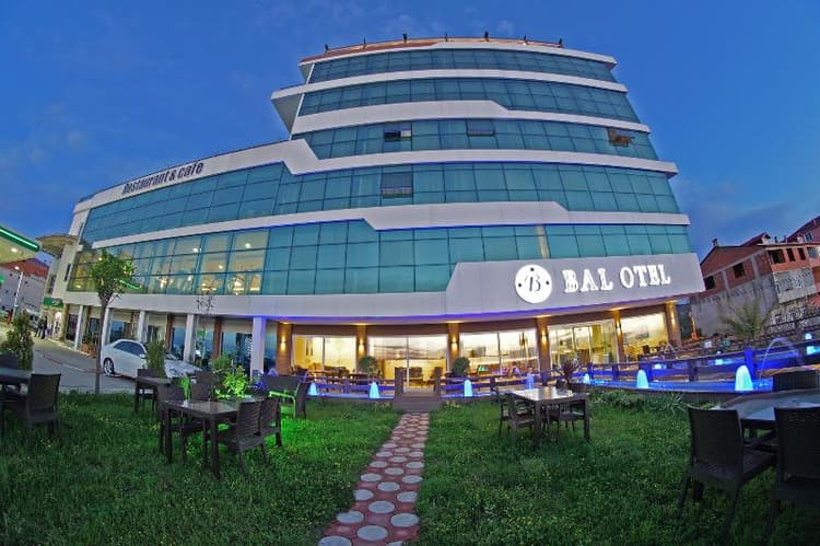 Bal Otel