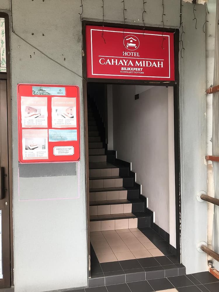 Cahaya Midah (bilikxpert) By Zuzu