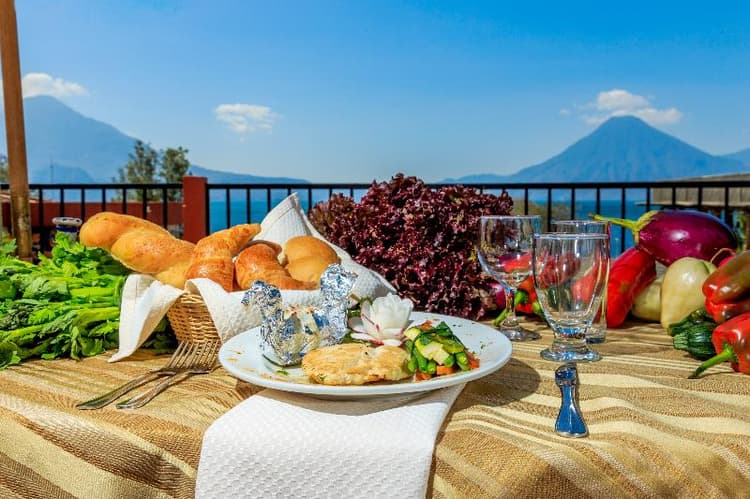 Porta Hotel Del Lago