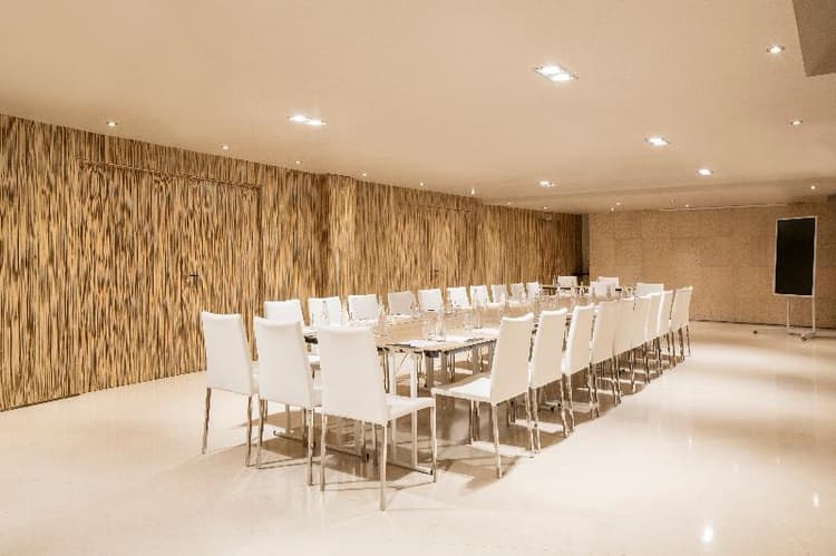 Autograph Collection Hotel Banke Opera