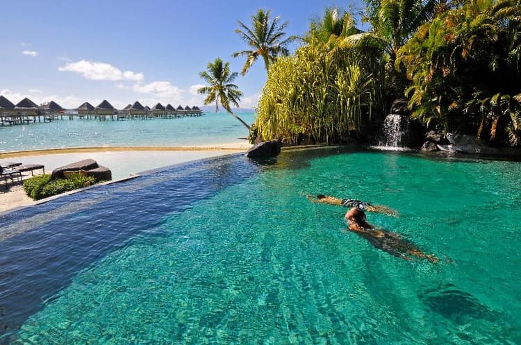 Intercontinental Bora Bora Le Moana Resort
