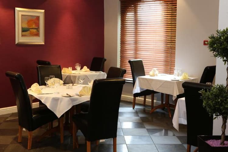 Everglades Park Hotel