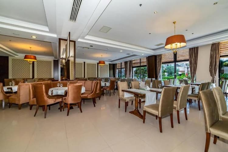 FashionTV Luxe Resort