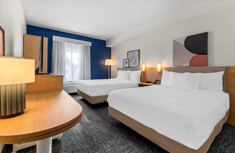 Spark by Hilton Hershey Near the Park