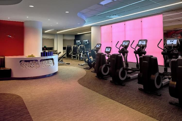 W Boston Hotel and Residences