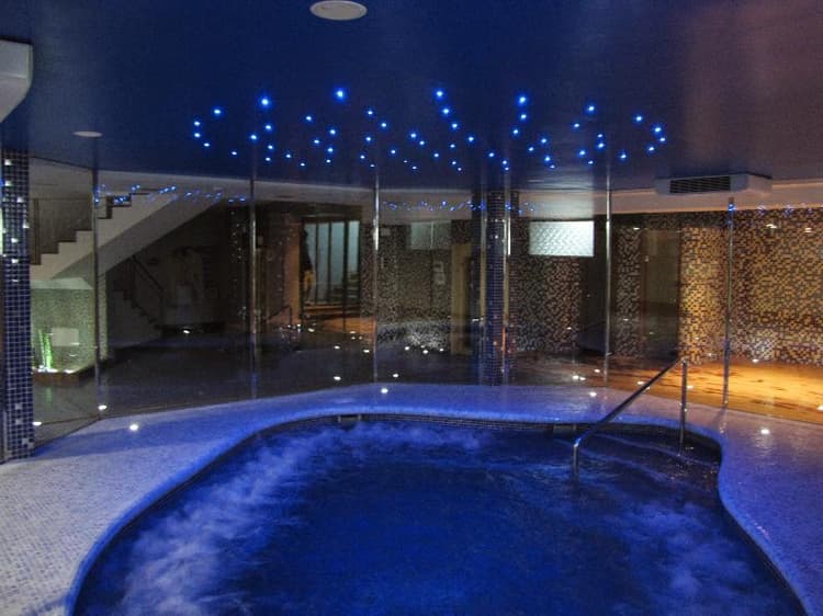 Maritimo Ris Hotel
