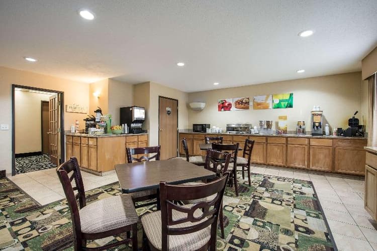 Quality Inn & Suites Menomonie Area