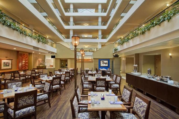 Embassy Suites by Hilton Lexington Green