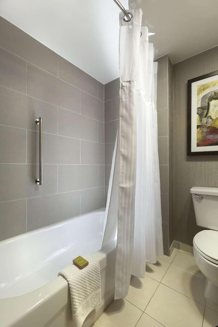 DoubleTree Suites Hotel Nashville Airport