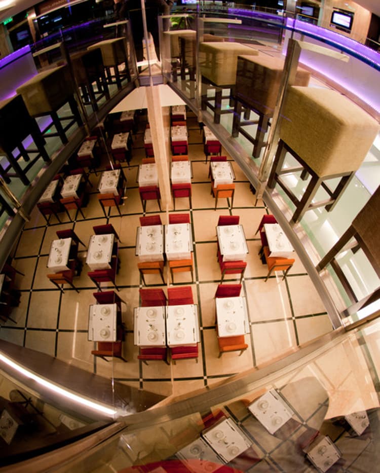 TURIM Luxe Hotel