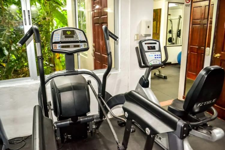 Gaia Hotel And Reserve