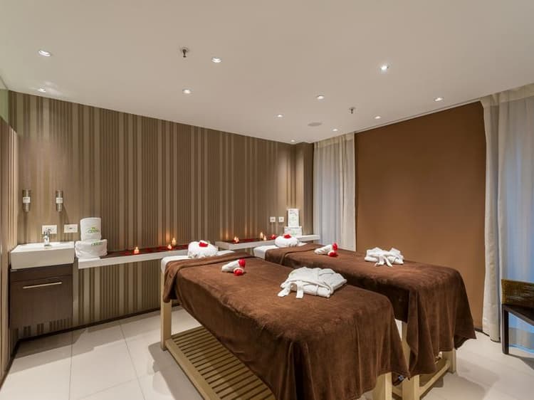 Casa Dann Carlton Hotel & Spa