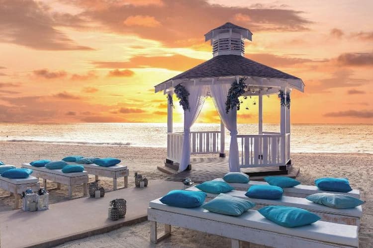 Westin Grand Cayman Seven Mile Beach Resort & Spa