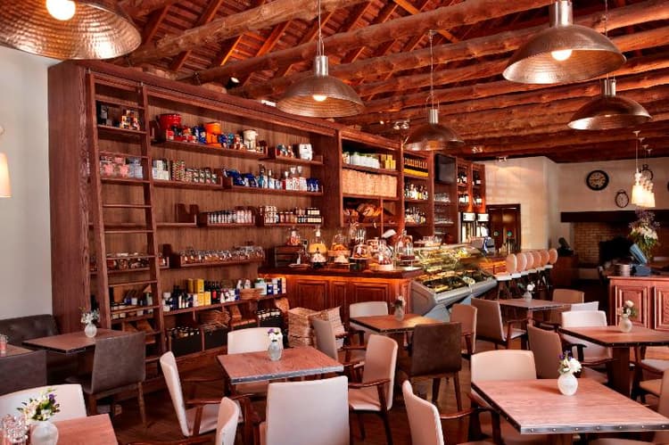 Alphen Boutique Hotel