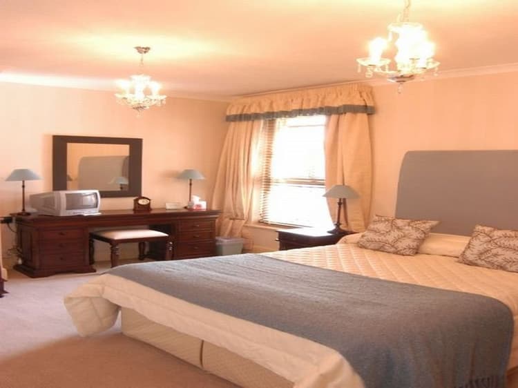 Royal Wells Hotel