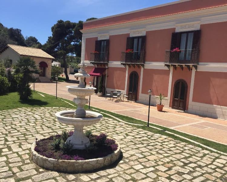 Villa Giuliana