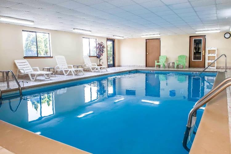 Quality Inn & Suites Lebanon I-65