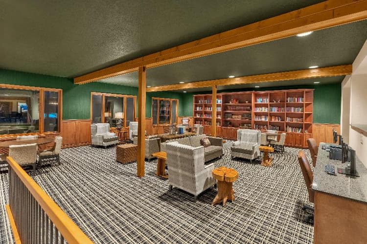 Holiday Inn Express & Suites Hayward