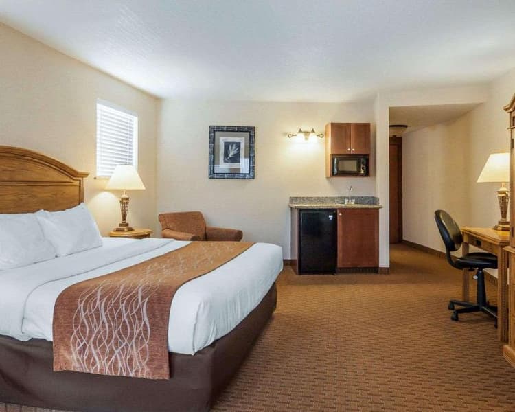 Kathryn Riverfront Inn - Ascend Hotel Collection