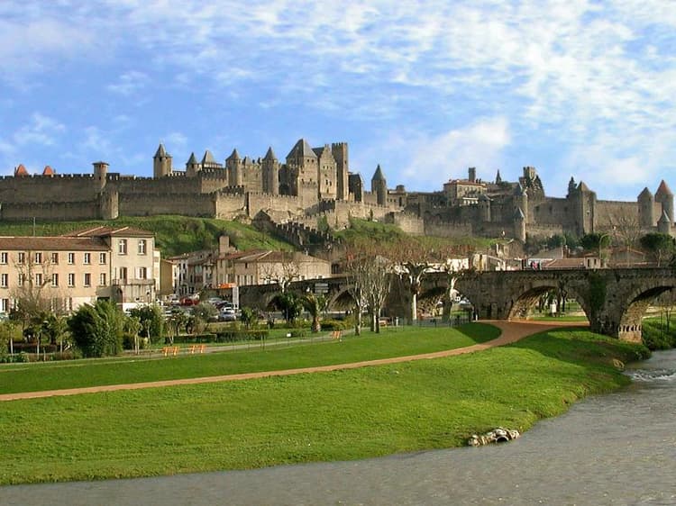 Ibis Carcassonne Est La Cite