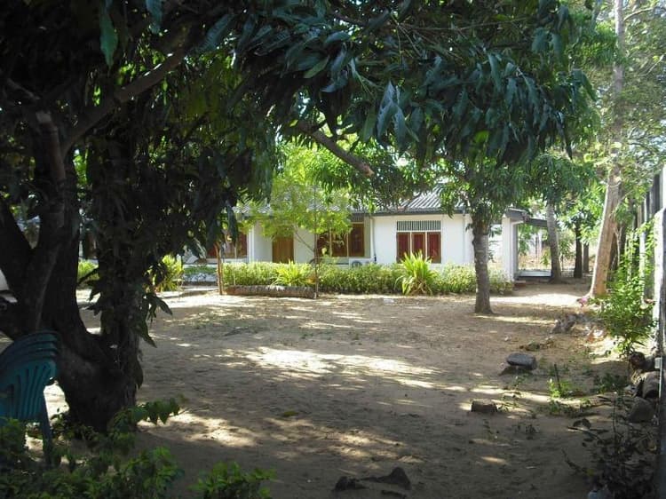 Palm Grove Holiday Inn