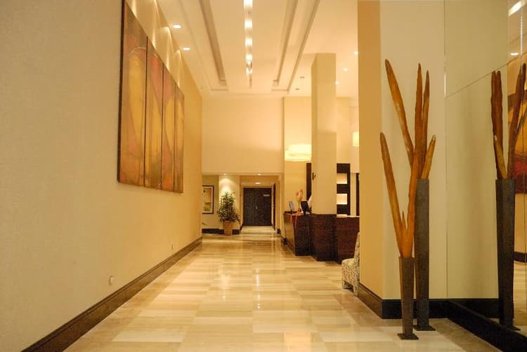 Premium Tower Suites