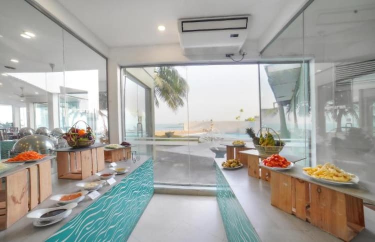 Hikkaduwa Beach Hotel