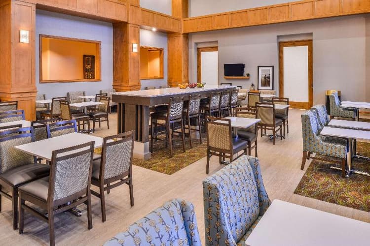 Hampton Inn & Suites Coeur d' Alene