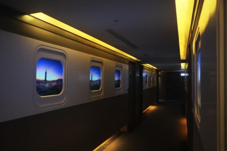 Ximen Airline Hotel