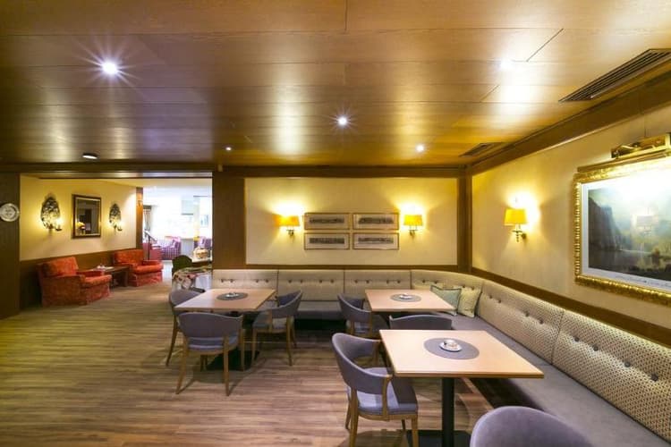 Alpine-City Wellness Hotel Dominik