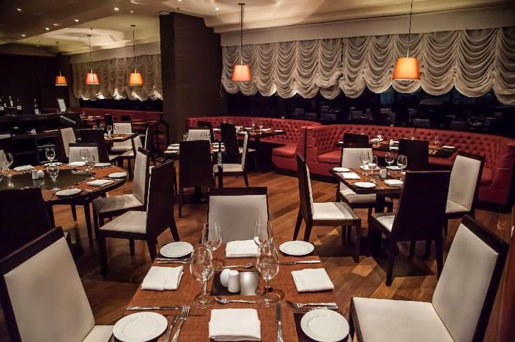 Double Tree Parque 93