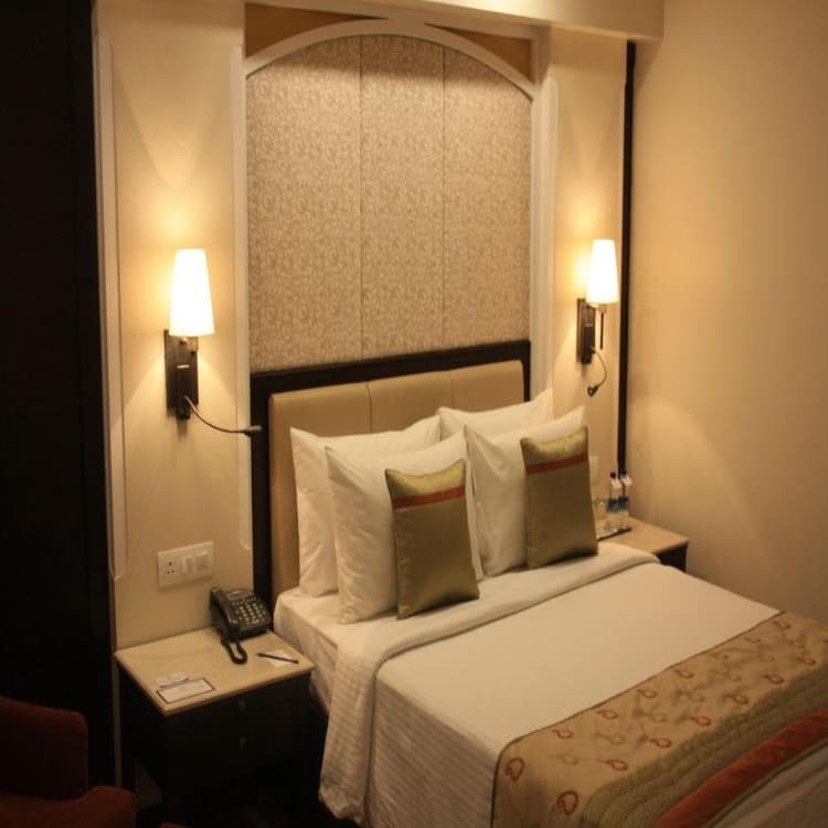 La Place Sarovar Portico Lucknow