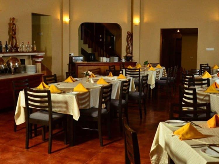 Oak Ray Summer Hill Breeze Hotel