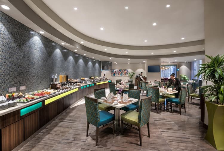 Savoy Central Hotel Apartment