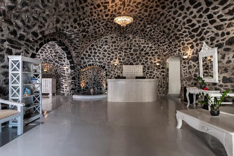 Splendour Hotel & Suites