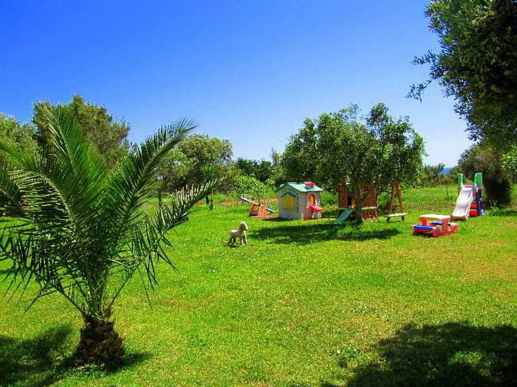 Monambeles Villas