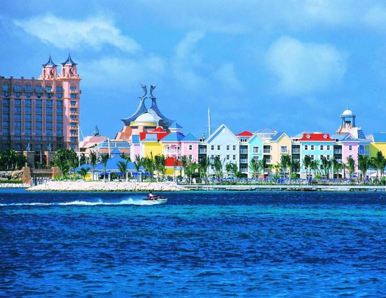 Atlantis Harborside Resort