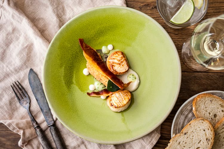 Daffodil Hotel & Spa