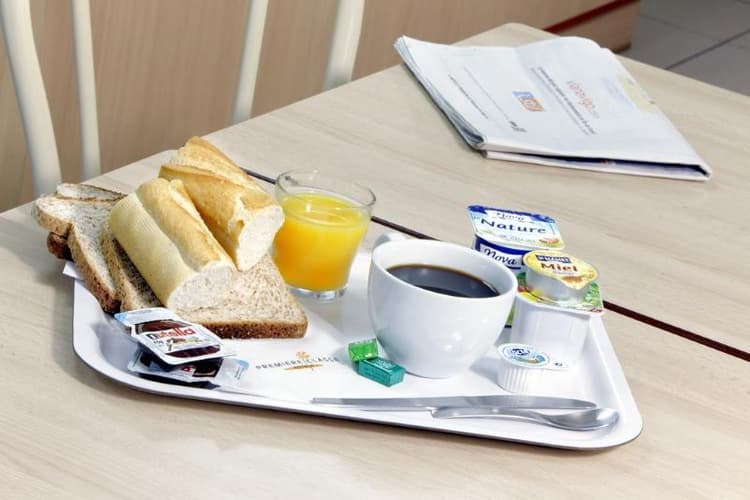 Premiere Classe Melun Senart Vert Saint Denis