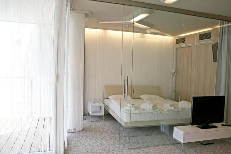 Ultra Marine by Zdrojowa